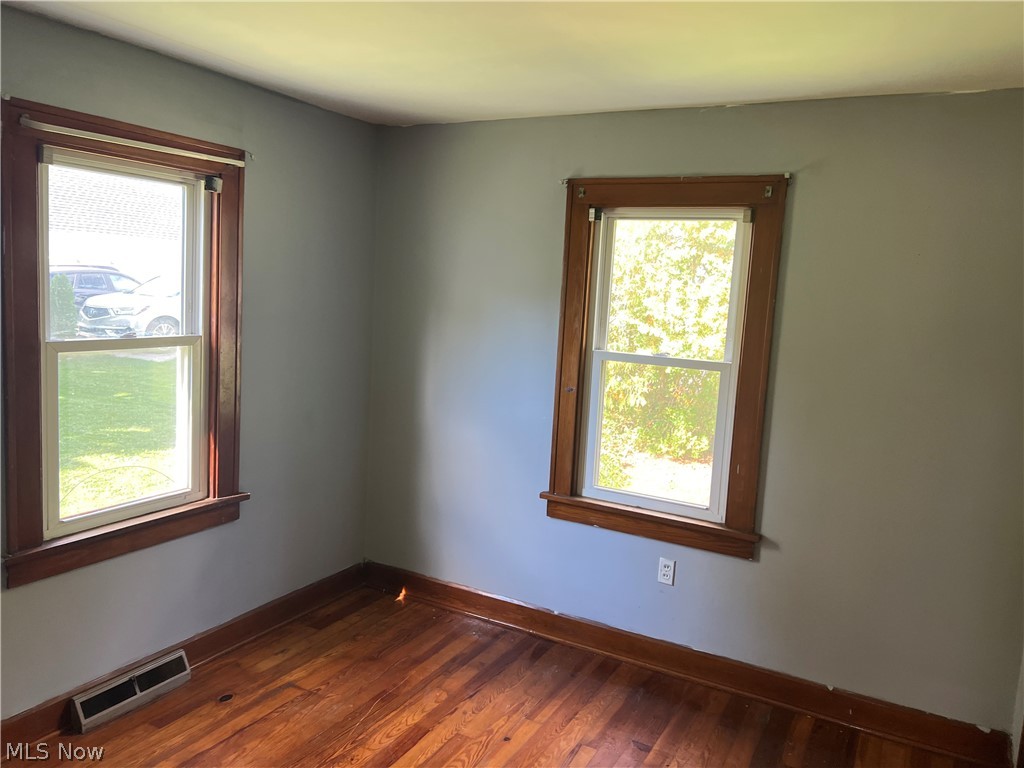 8984 Webster Road Strongsville OH 44136