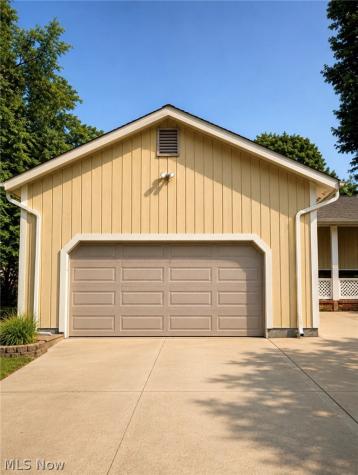 9000 Bluejay Lane Mentor OH 44060