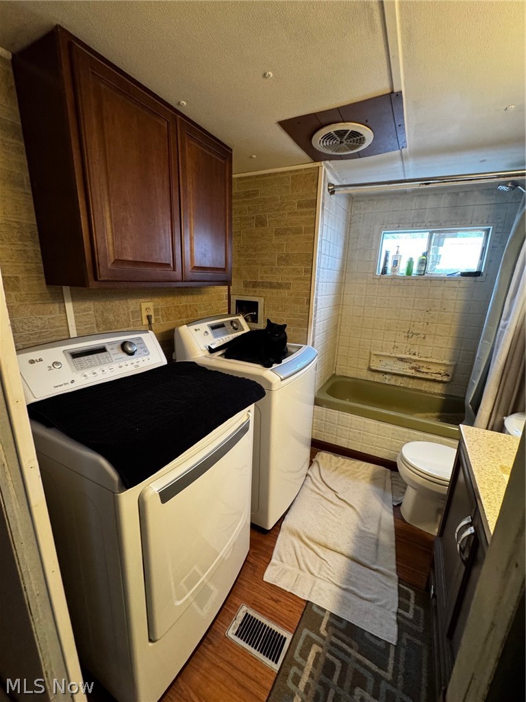 3218 State Route 82 Mantua OH 44255