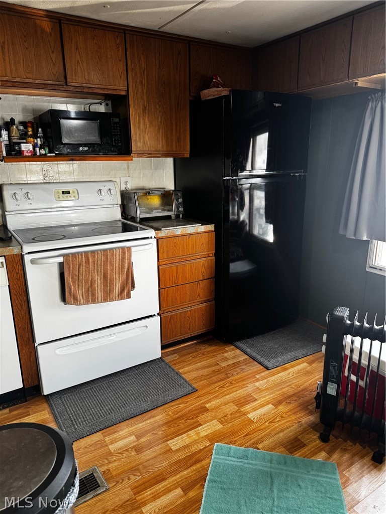 3218 State Route 82 Mantua OH 44255