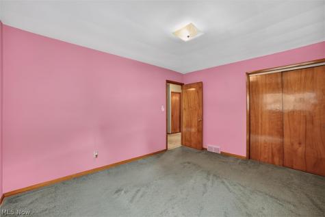 9180 Stonington Road Parma Heights OH 44130