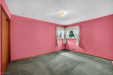 9180 Stonington Road Parma Heights OH 44130