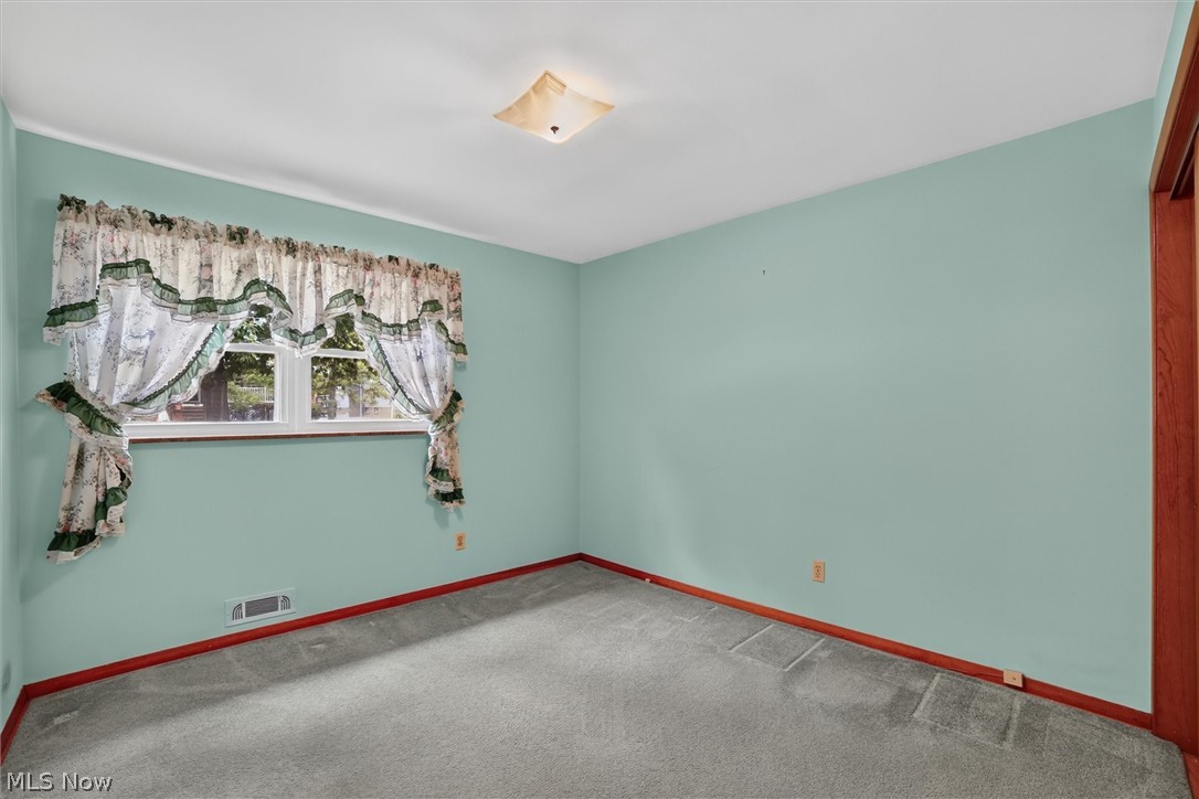 9180 Stonington Road Parma Heights OH 44130