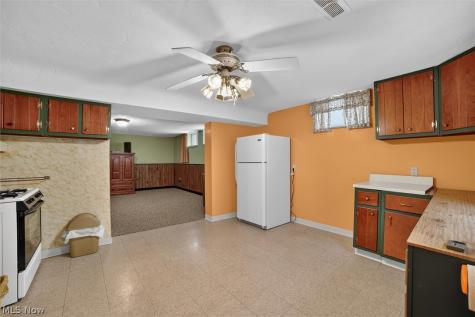 9180 Stonington Road Parma Heights OH 44130