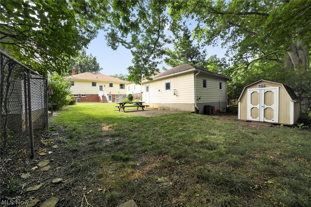 9180 Stonington Road Parma Heights OH 44130