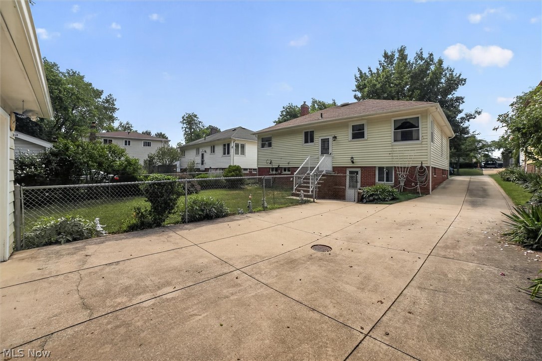 9180 Stonington Road Parma Heights OH 44130