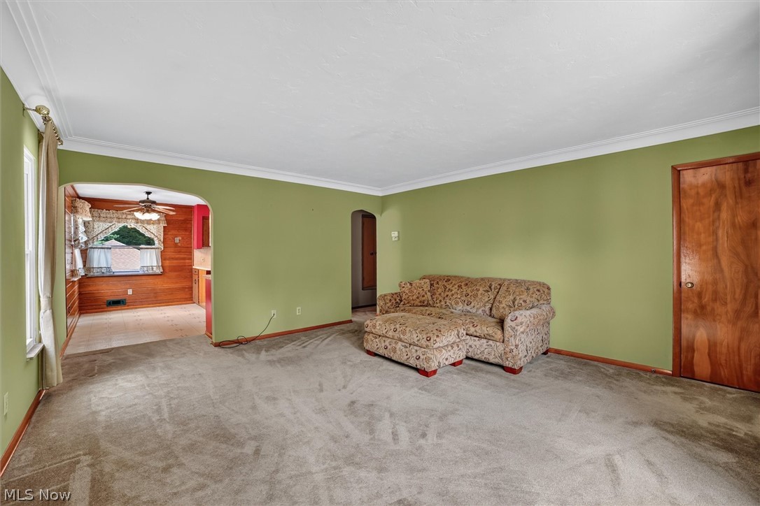 9180 Stonington Road Parma Heights OH 44130