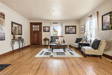 220 Luary Drive Painesville OH 44077