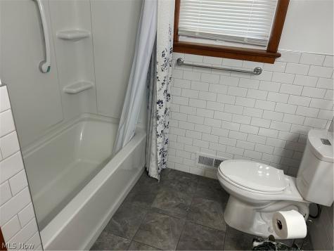 3414 Norris Avenue Parma OH 44134