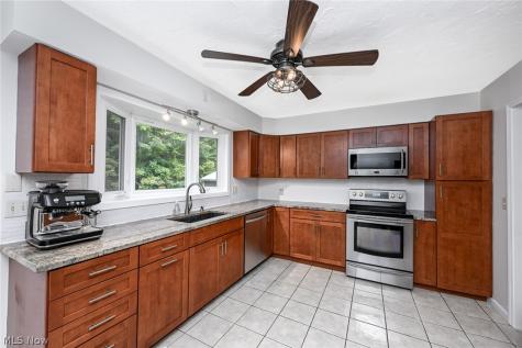 12945 Chamberlain Road Aurora OH 44202