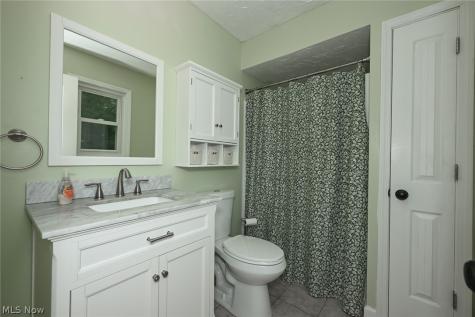 12945 Chamberlain Road Aurora OH 44202