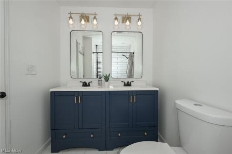 12945 Chamberlain Road Aurora OH 44202
