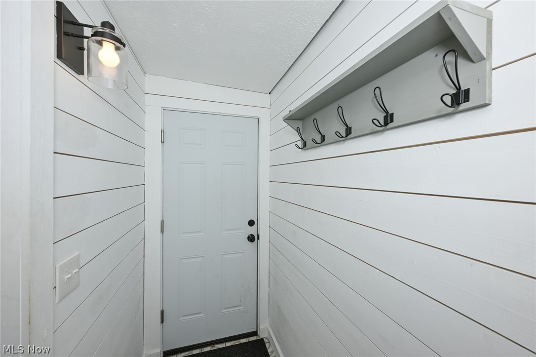 12945 Chamberlain Road Aurora OH 44202