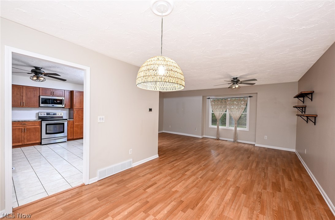 12945 Chamberlain Road Aurora OH 44202