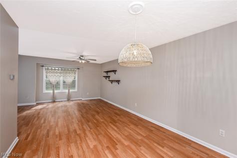 12945 Chamberlain Road Aurora OH 44202