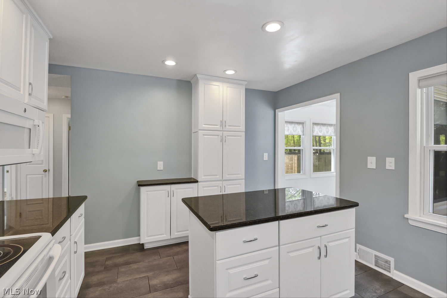 27442 Dunford Road Westlake OH 44145