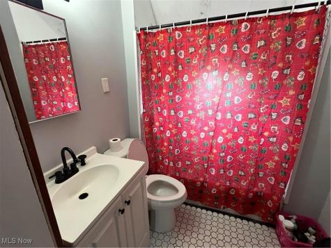 3632 W 45th Street Cleveland OH 44102