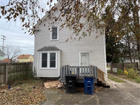 3632 W 45th Street Cleveland OH 44102