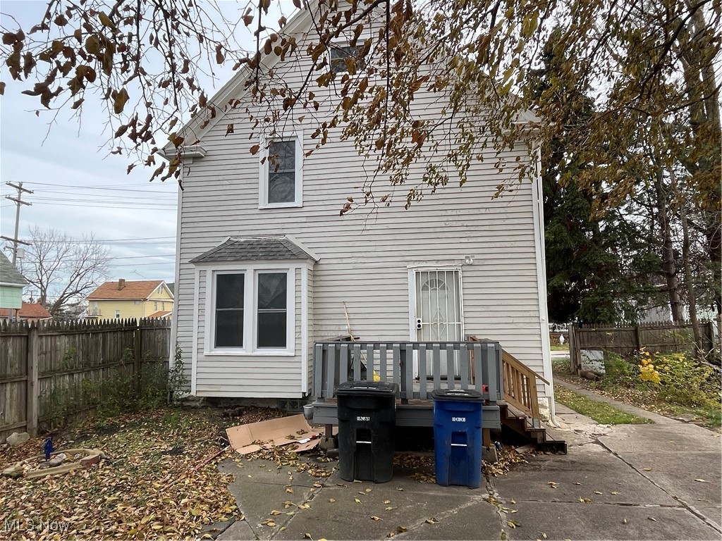 3632 W 45th Street Cleveland OH 44102