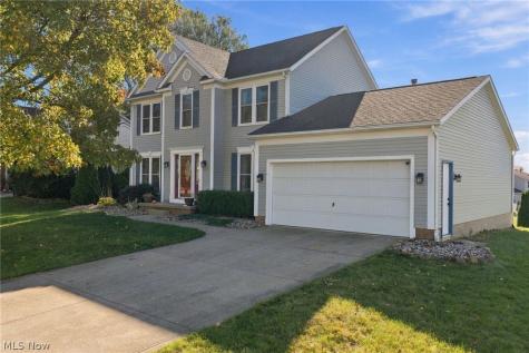 665 Oakcrest Drive Wadsworth OH 44281