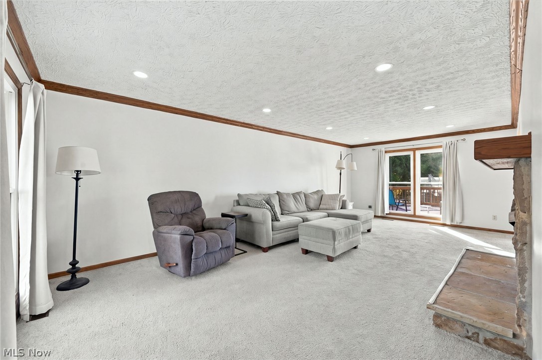 665 Oakcrest Drive Wadsworth OH 44281