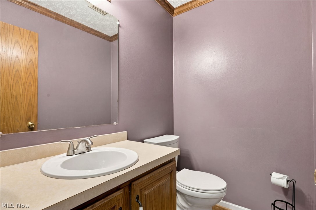 665 Oakcrest Drive Wadsworth OH 44281
