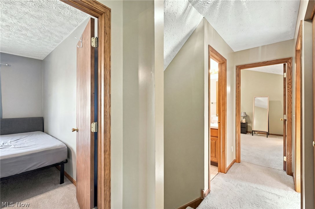 665 Oakcrest Drive Wadsworth OH 44281