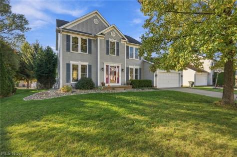 665 Oakcrest Drive Wadsworth OH 44281