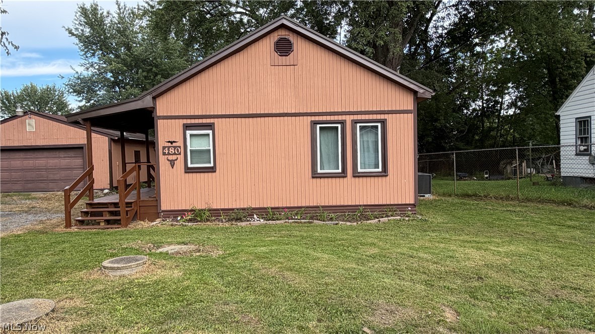 480 N Leavitt Road Leavittsburg OH 44430