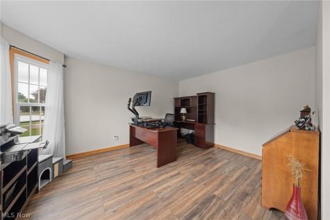 2275 Cyprus Drive SE Massillon OH 44646