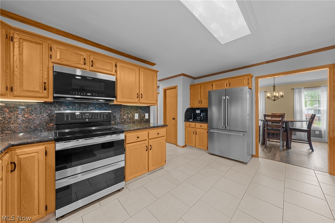 2275 Cyprus Drive SE Massillon OH 44646