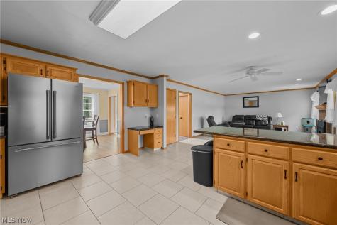 2275 Cyprus Drive SE Massillon OH 44646