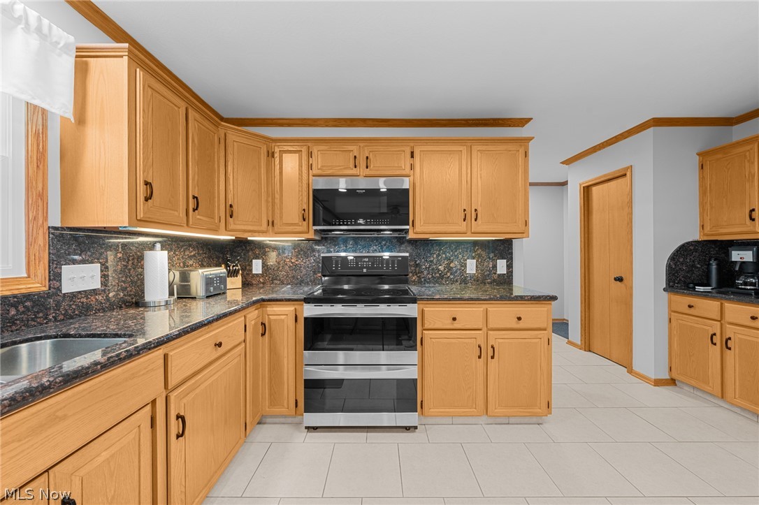 2275 Cyprus Drive SE Massillon OH 44646