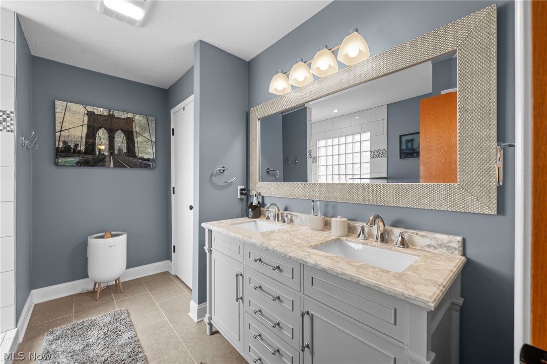 2275 Cyprus Drive SE Massillon OH 44646