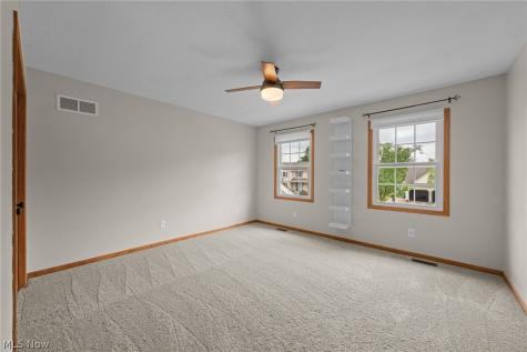 2275 Cyprus Drive SE Massillon OH 44646