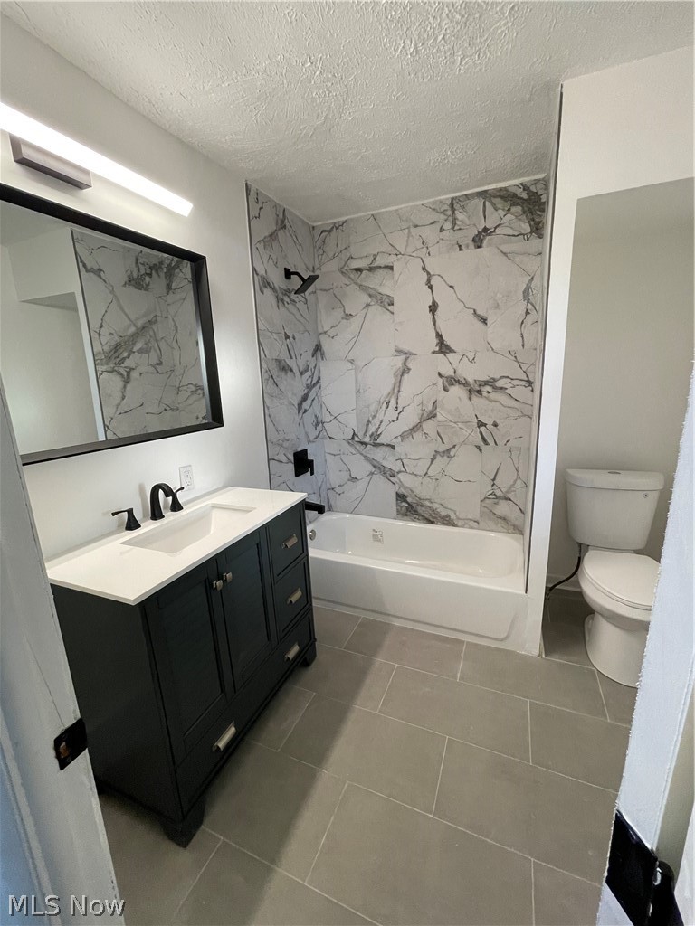 4930 E 107th Street Garfield Heights OH 44125