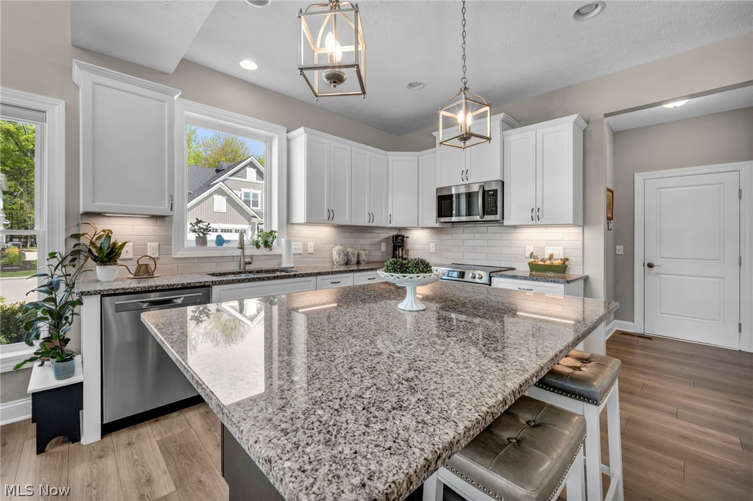 606 Monteforte Court Avon Lake OH 44012