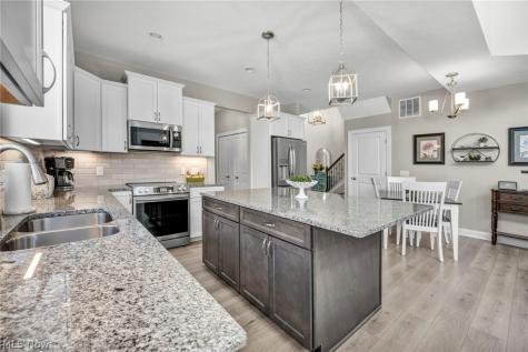 606 Monteforte Court Avon Lake OH 44012