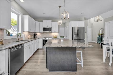 606 Monteforte Court Avon Lake OH 44012