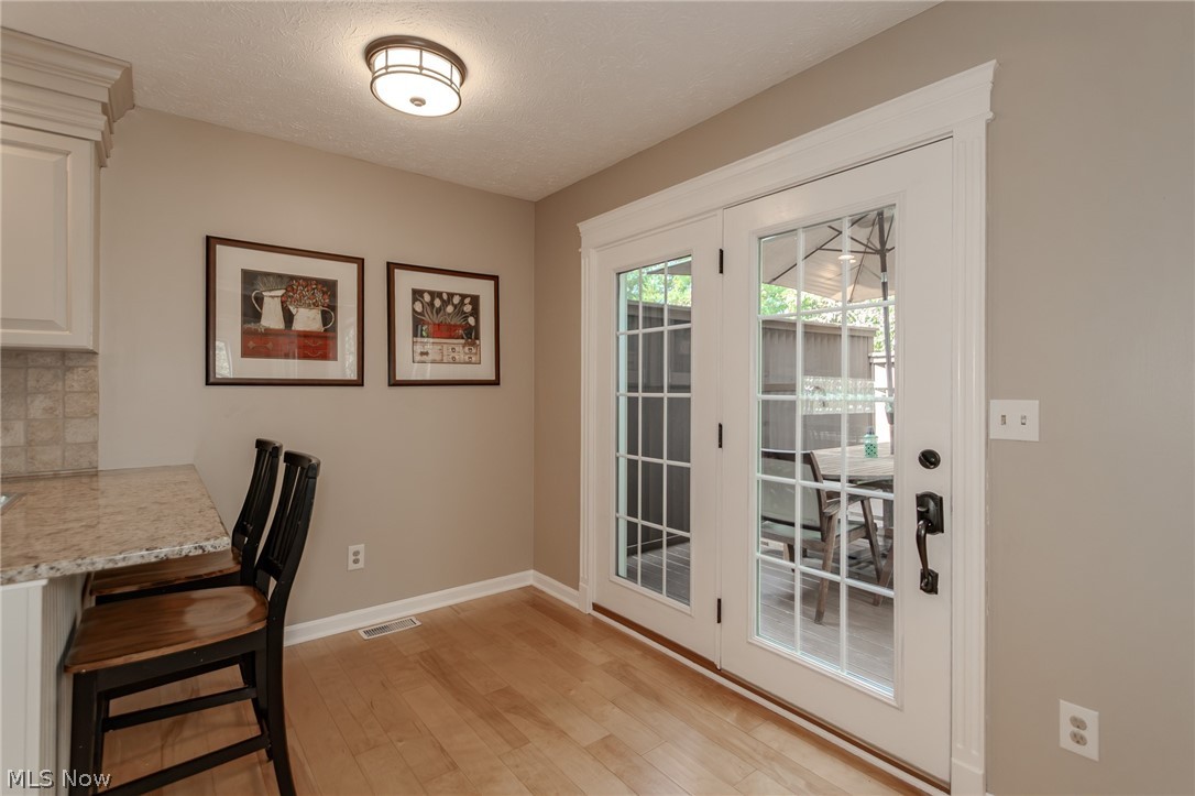 102 Middle Post Point Chardon OH 44024