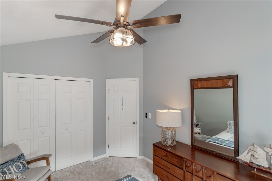 102 Middle Post Point Chardon OH 44024