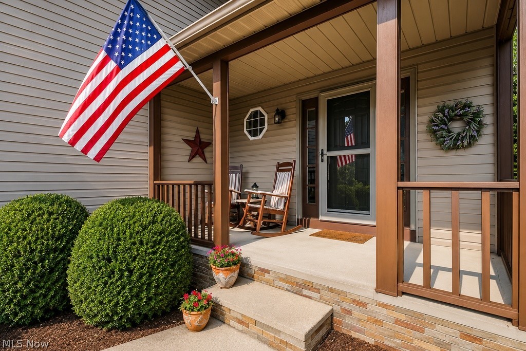 102 Middle Post Point Chardon OH 44024