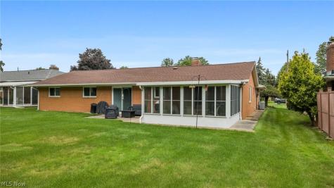 8127 Litto Drive Strongsville OH 44136