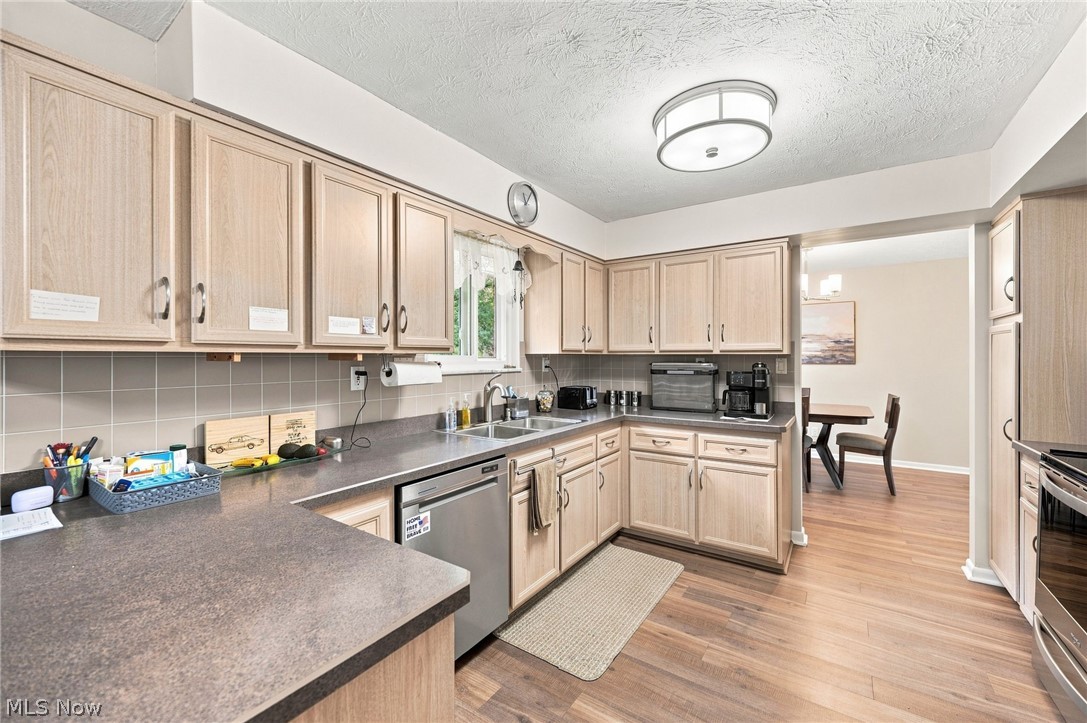 8127 Litto Drive Strongsville OH 44136