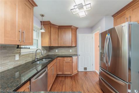 23537 David Drive North Olmsted OH 44070