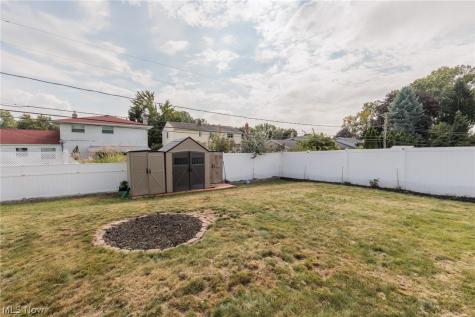23537 David Drive North Olmsted OH 44070