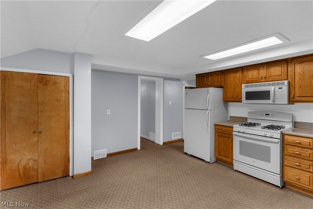 3428 Meadowbrook Drive Leavittsburg OH 44430
