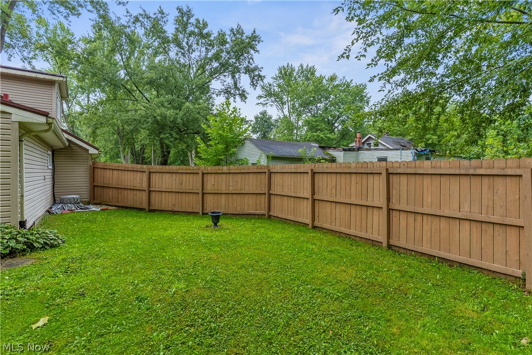 3428 Meadowbrook Drive Leavittsburg OH 44430