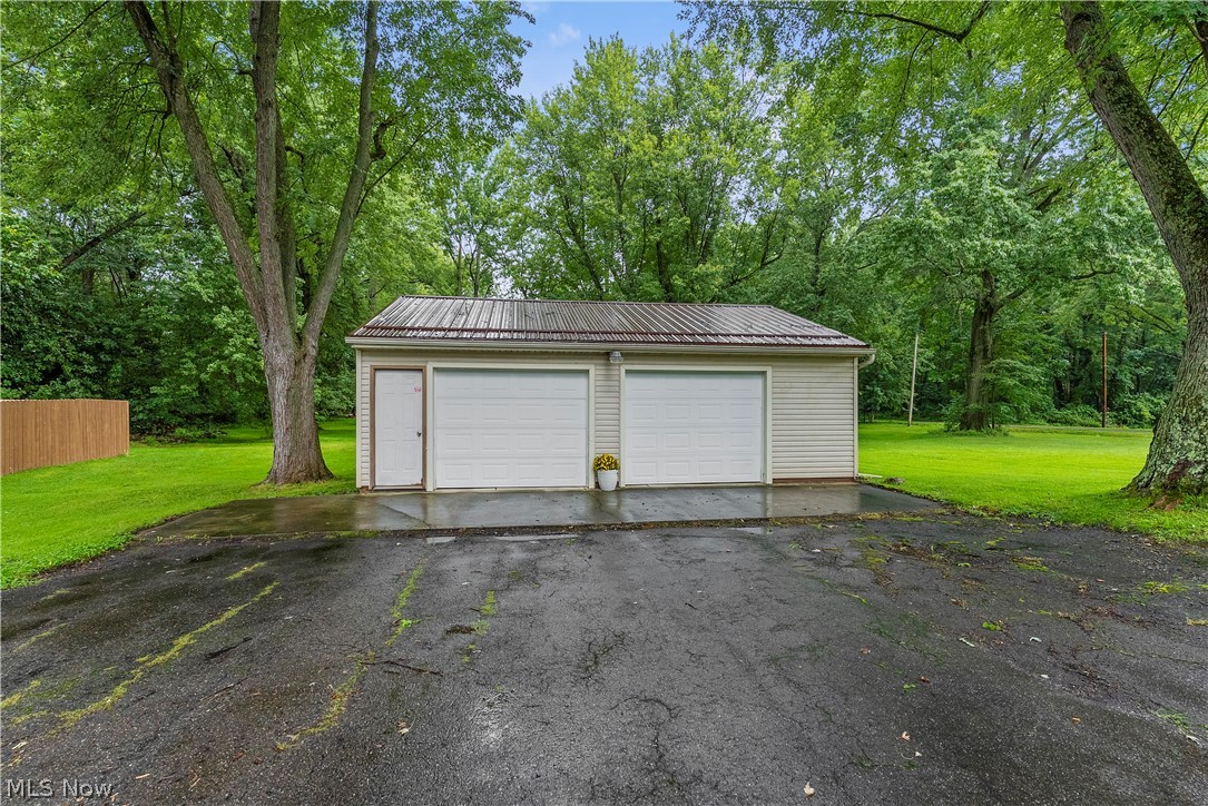 3428 Meadowbrook Drive Leavittsburg OH 44430