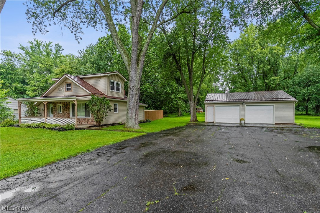 3428 Meadowbrook Drive Leavittsburg OH 44430